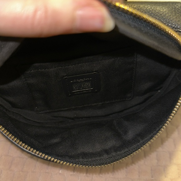 COACH Signature Hip Bag F48739 Waist Bag Authentic Women H:4.13” W:9.25” - Picture 6 of 9
